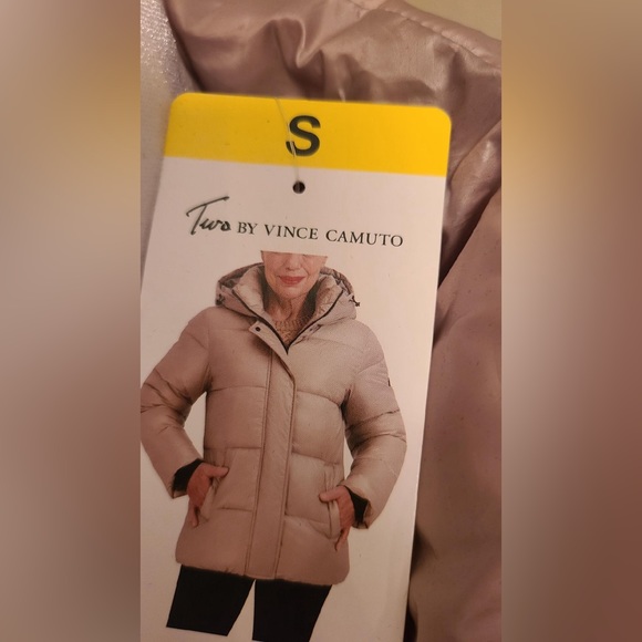 Two by Vince Camuto Women Puffer Jacket with Hoodie Tan - Picture 6 of 6